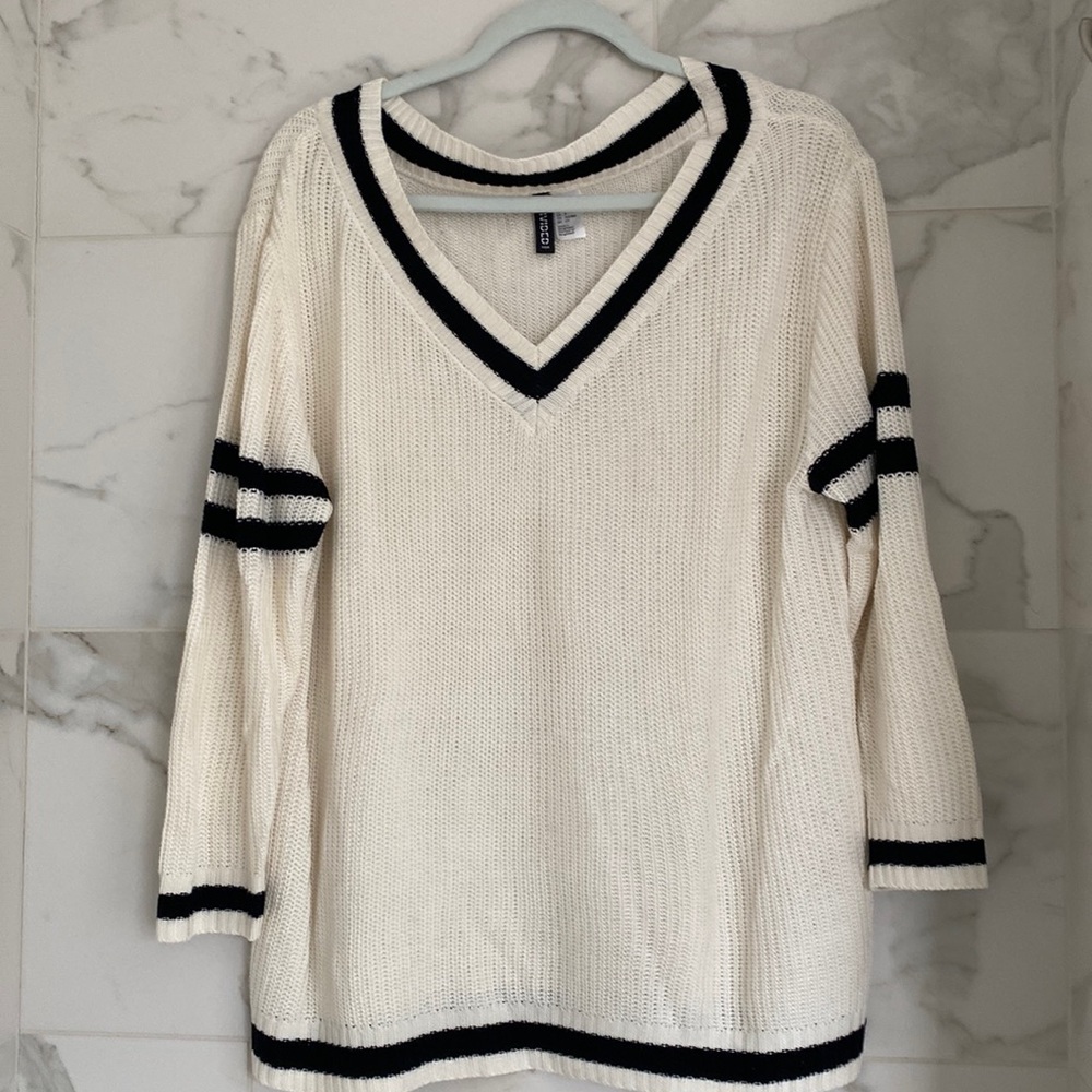 H&M Sweater